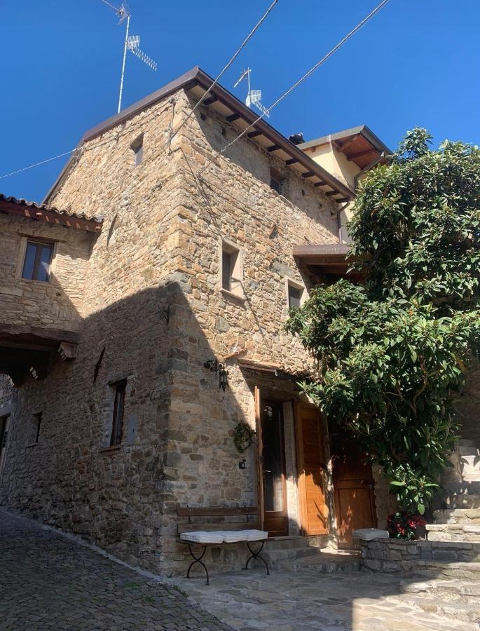 Apartmán Il Nido Di Matilde _Monolocale Design Sul Fiume_ Rossena Exteriér fotografie