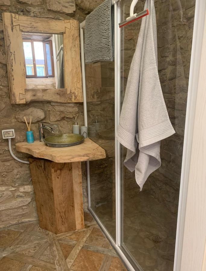 Apartmán Il Nido Di Matilde _Monolocale Design Sul Fiume_ Rossena Exteriér fotografie