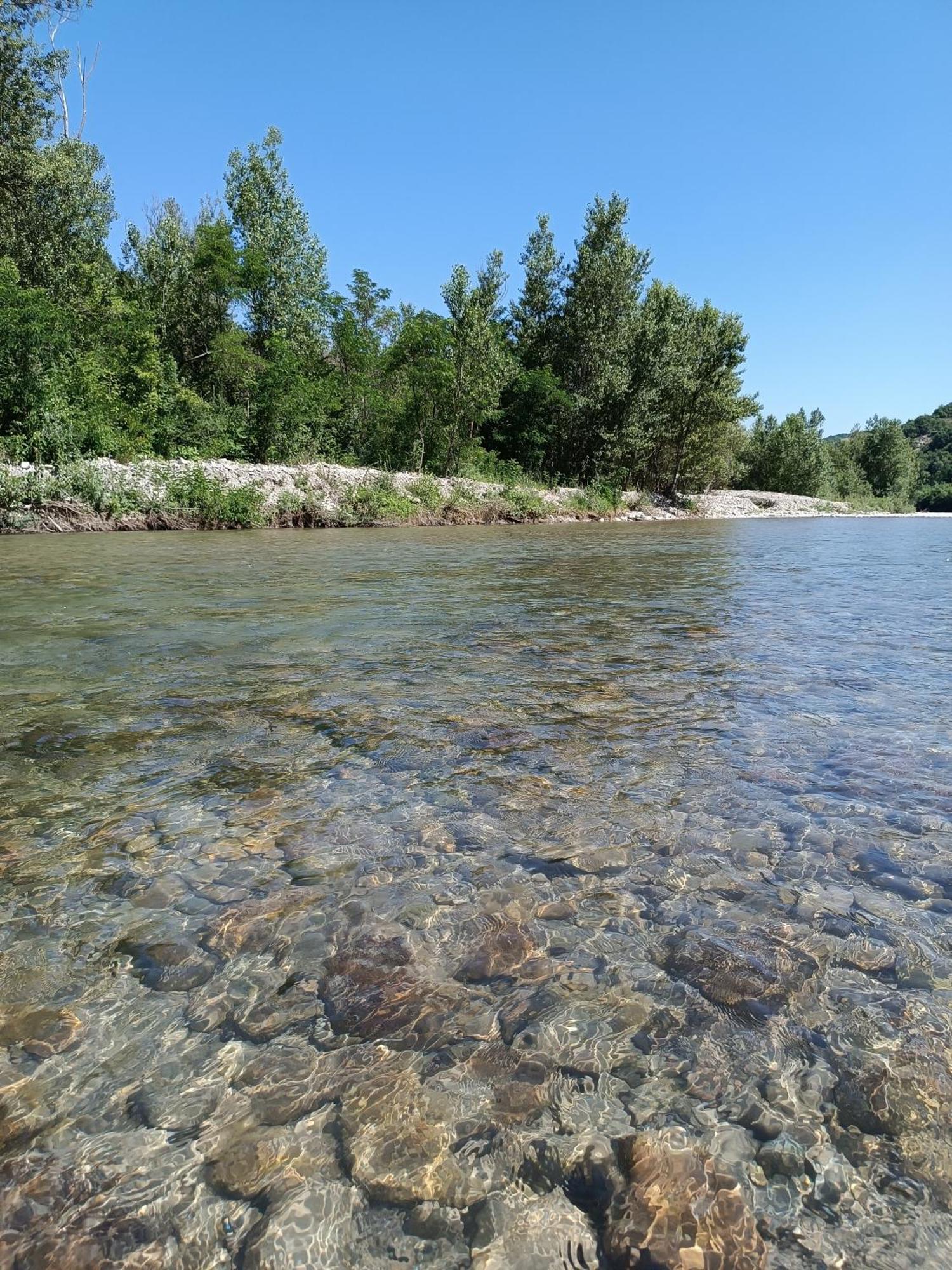 Apartmán Il Nido Di Matilde _Monolocale Design Sul Fiume_ Rossena Exteriér fotografie